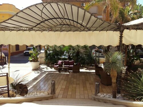 Hotel Riva Del Sole, Buchen Sie Hotel Hotels in Porto Cesareo mit Parkplatz, Parkplätze