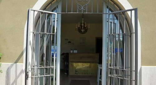 Homelink Poggibonsi - Sogno Doro, Забронировать Отель «постель и завтрак» Отели Поджибонси с парковкой, Парковка