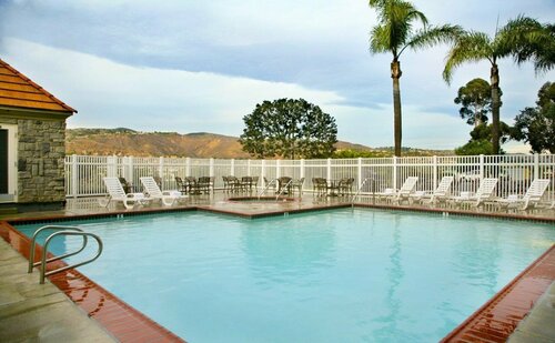 Ayres Suites Yorba Linda/Anaheim Hills, Забронировать Отель Анахайм-Хиллс Анахайм