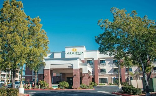 La Quinta Inn & Suites Temecula, Rezervați Hotel Temecula California