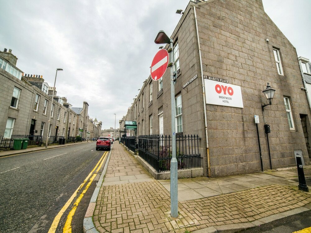 Brentwood Aberdeen City Centre near Union Street