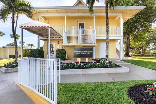Hilton Vacation Club Charter Club Naples Bay, Забронировать Курортный отель Нейплс Southwest Florida