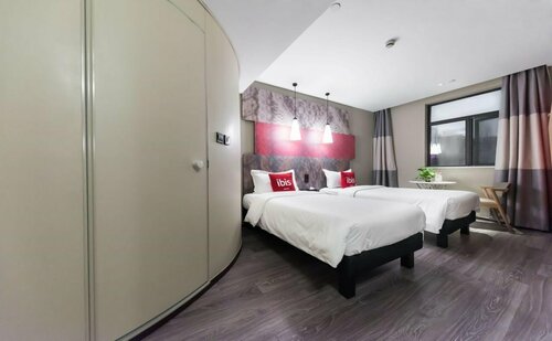 Ibis Shanghai North The Bund Zhoujiazui Road, Забронировать Отель Шанхай район Шанхая, рядом с Станция метро Huangxing Road