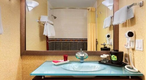 Poco Inn and Suites Hotel & Conference Centre, Réserver Hôtel Port Coquitlam Lower Mainland