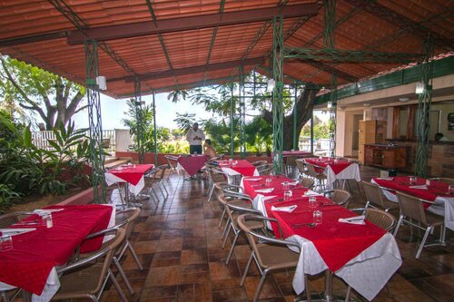 Hotel Rancho Club, Rezervați Hotel Hoteluri în Santiago de Cuba Province cu piscină, Piscină