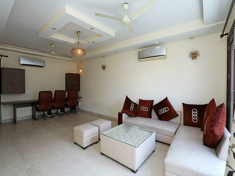 Super Oyo South Paradise