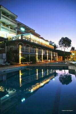 Captains Hotel, Reserva ahora Hotel Hoteles en Argassi con piscina, Piscina