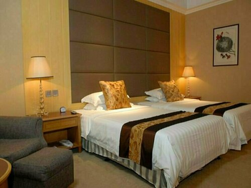 Young Sun Hotel, Book Hotel Hotels in Hebei with a Pool, Swimming Pool