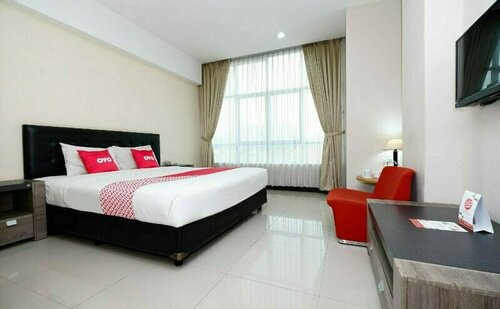UTC Hotel Semarang, Забронировать Отель Семаранг провинция Центральная Ява, рядом с Sam Poo Kong Temple