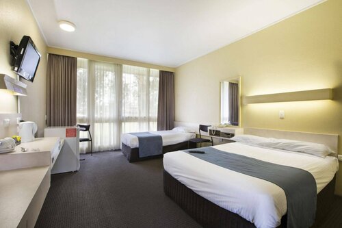 Nightcap at Sandown Park Hotel, Забронировать Отель Нобл-Парк Melbourne Region
