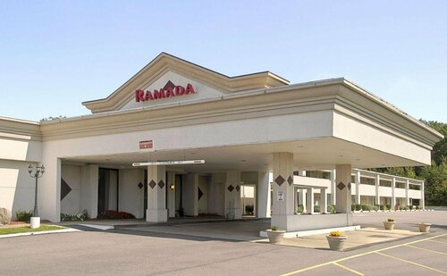 Red Carpet Inn & Suites, Réserver Hôtel Hazleton The Poconos
