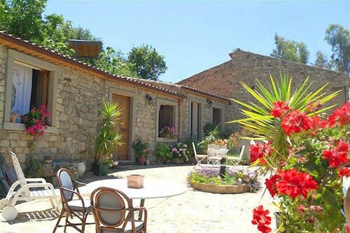 San Noto Turismo Rurale, Book Feriehus Capo d'Orlando hoteller med pool, Swimmingpool