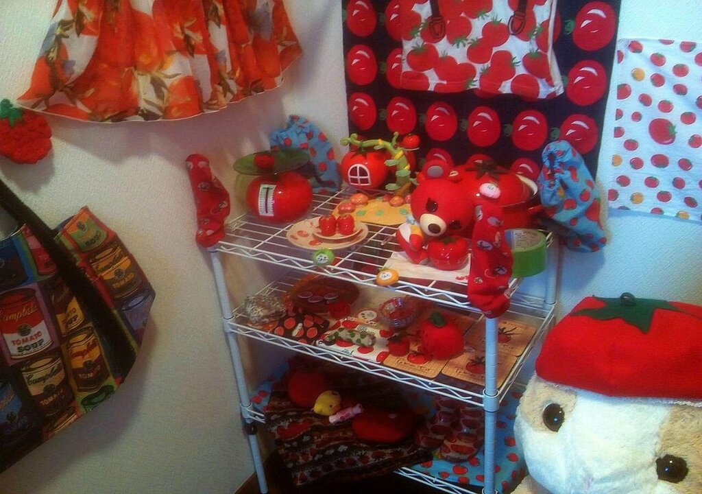 Osaka Tomato Guesthouse