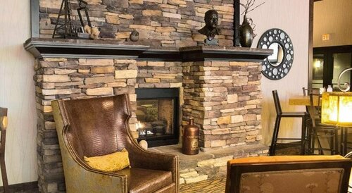 Teddys Residential Suites Watford City, Забронировать Отель Уотфорд-Сити Theodore Roosevelt National Park