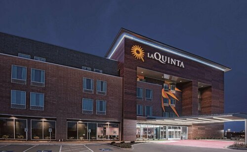 La Quinta Inn & Suites by Wyndham Dallas Grand Prairie North, Foglalás Szálloda Grand Prairie Dallas - Fort Worth Metropolitan Area