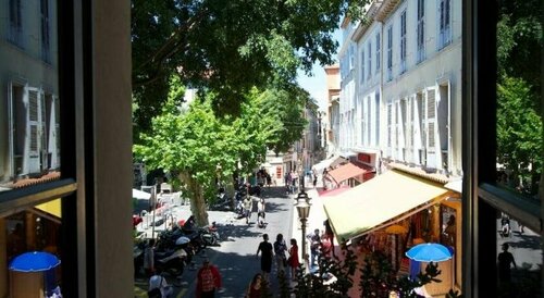 Rue Sade B&B, Забронировать Отель «постель и завтрак» Отели Антиб 3 звезды, рядом с Antibes Archaeology Museum, 3*