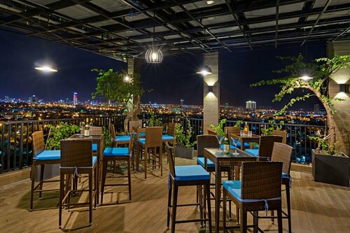Seashore Hotel & Apartment, Prenota Appartamento Hotel economici a Da Nang