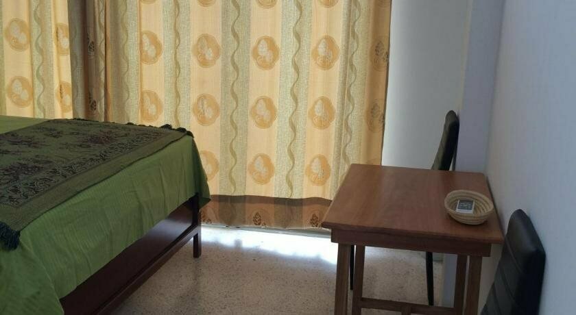 La Victoria Guest House