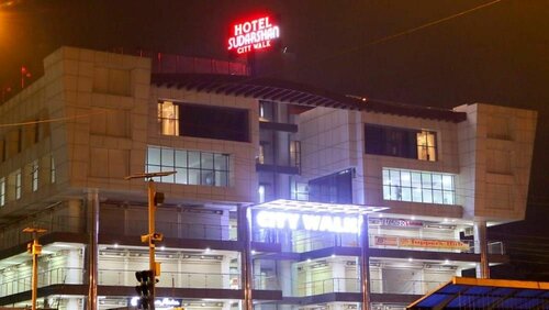 Sudarshan City Walk, Varaa Hotelli Madhya Pradesh hotellit, joissa on pysäköinti, Pysäköinti