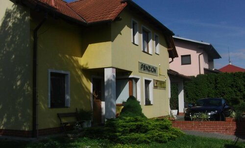 Penzion Ubytování Květinová, Забронировать Гостевой дом Кршелов Haná