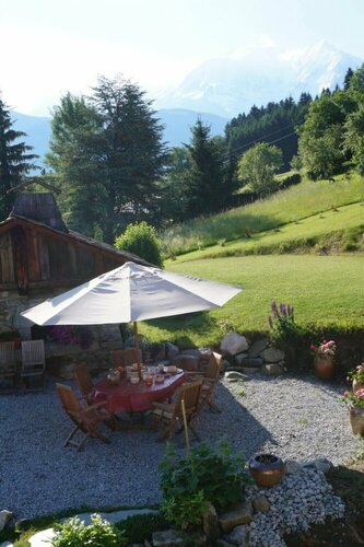 La Barmaz, Prenota Hotel Bonneville Rodano-Alpi