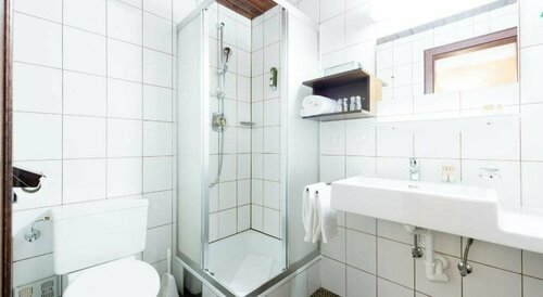 Hotel Schrofenstein, Забронировать Отель Бизнес-отели Тироля, 4* 5*
