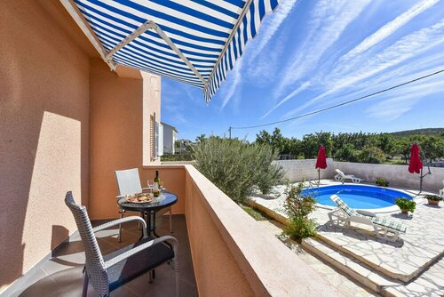 Villa Nea ZadarVillas, Réserver Villa Knežević Comitat de Zadar