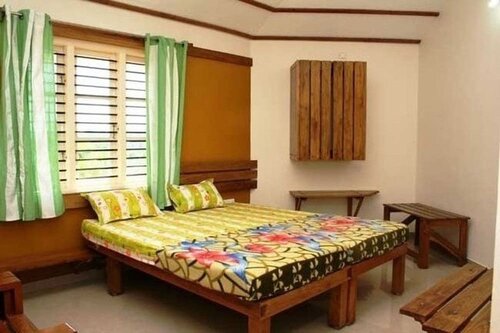 Matthuga, Prenota Hotel Kargal Karnataka