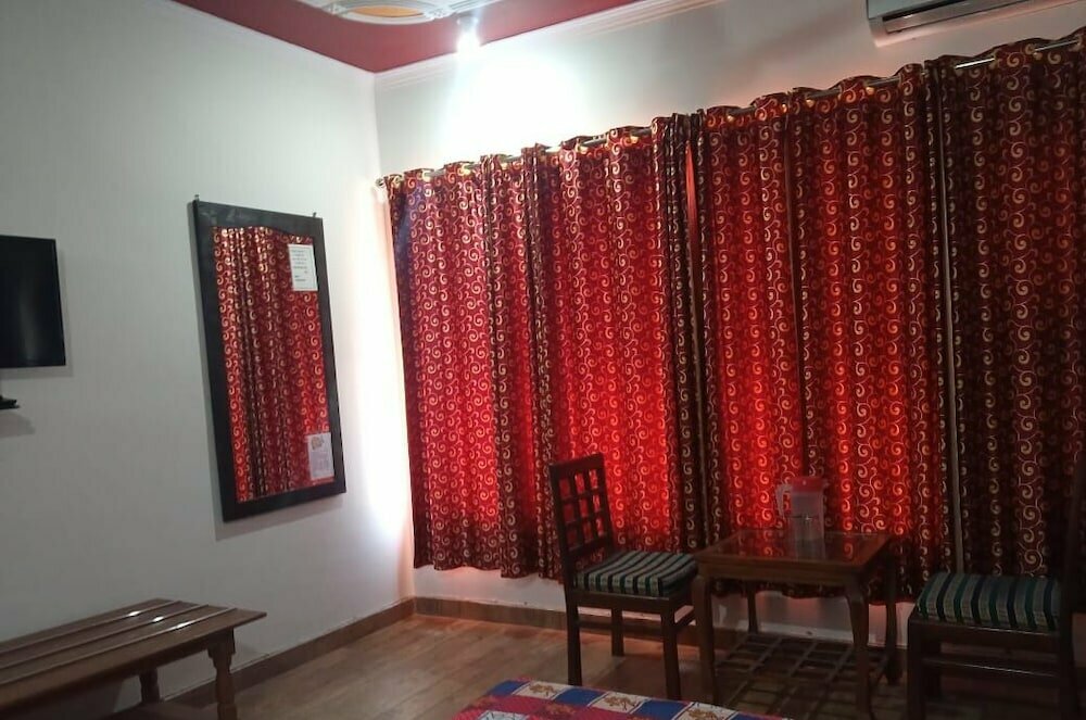 Hotel Sheetal Tower