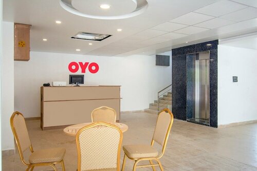 V Hotel by Oyo Rooms, Boek Hotel Vijayawāda Andhra Pradesh