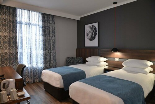 Town Lodge Umhlanga, Забронировать Отель Умхланга Durban North Coast, рядом с Mount Edgecombe Country Club