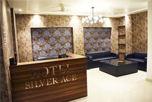 Hotel Silver Ace, Забронировать Отель Отели штата Харьяны с завтраком, Завтраки