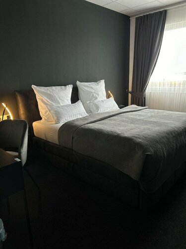 Firstclass Event & Hotel, Забронировать Отель Фюрт Middle Franconia