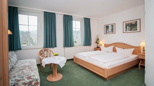 Landhotel Goldener Löwe, Забронировать Отель Отели Saxon Castle and Heathland с бассейном, Бассейн