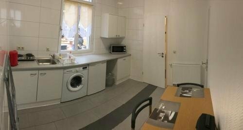 Appartementanlage Katharina, Book Hotel Bremerhaven Bremen, near Puppet Theater