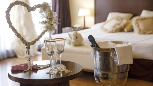 Gran Hotel Ciudad de Barbastro, Boek Hotel Barbastro Somontano