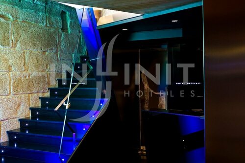 Hotel Inffinit, Prenota Hotel Vigo 