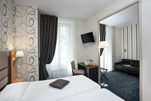 HOTEL ARVERNA VICHY - ClTHOTEL, Забронировать Отель Отели и гостиницы Виши, Отель