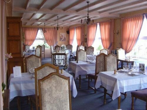 Auberge des Moulins, Book Hostel Baume-les-Dames Doubs
