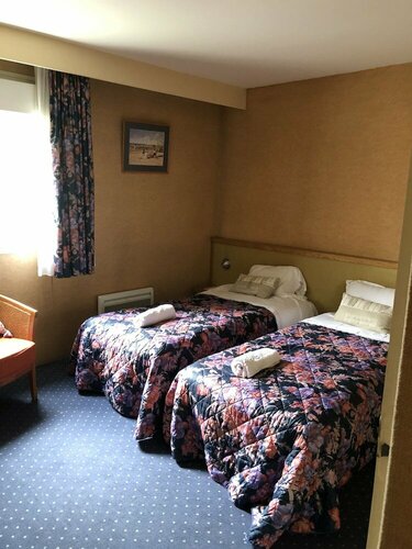 Fasthôtel Pont-Audemer -LE DRAKKAR -un hôtel FH Confort, Book Hotel Hotels in Eure with Breakfast, Breakfasts