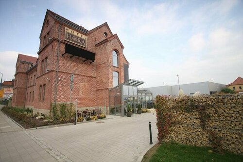 Hotel Flora, Забронировать Отель Тыхы Katowice Urban Area
