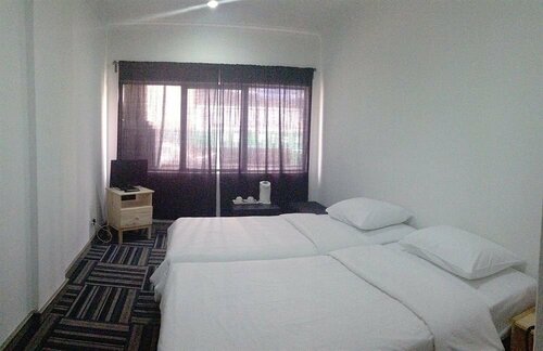 Agora Hotel, Забронировать Отель Отели Куала-Лумпура с парковкой, рядом с Торговый комплекс Pavilion Kuala Lumpur, Парковка