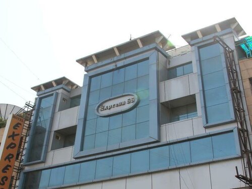 Hotel Express 66, Забронировать Отель Отели Нью-Дели с парковкой, Парковка