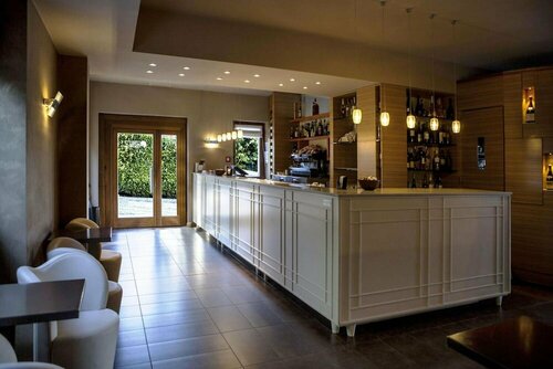 Villa San Carlo, Prenota Hotel Arona 