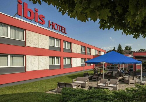 ibis 3 Lacs Neuchâtel, Réserver Hôtel La Tene Suisse