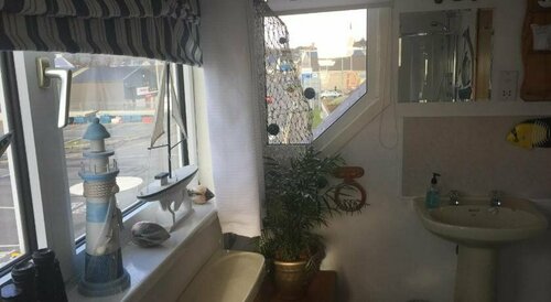 Hal O The Wynd Guest House, Забронировать Гостевой дом Сторновэй Остров Льюис