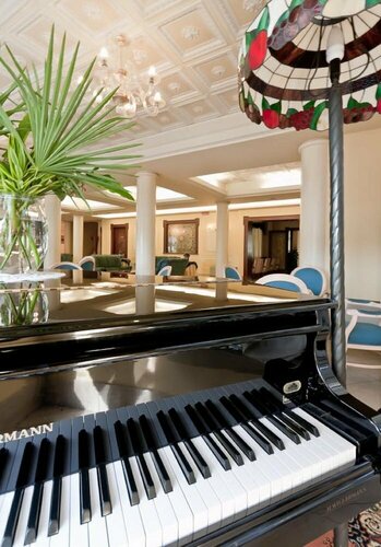 Hotel Terme Roma, Забронировать Отель Отели в центре Абано-Терме с завтраком, отели в центре Абано-Терме с завтраком
