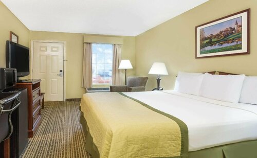 Baymont by Wyndham Thomasville, Reserva ahora Posada u hostería Hoteles en Georgia con piscina, Piscina