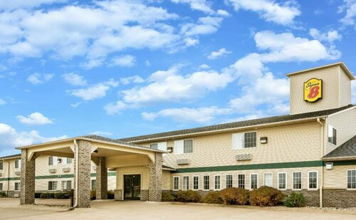 Super 8 by Wyndham Neillsville WI, Rezervați Hotel Neillsville Wisconsin
