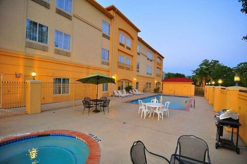 La Quinta by Wyndham Brookshire West Katy, Buchen Sie Hotel Brookshire Texas